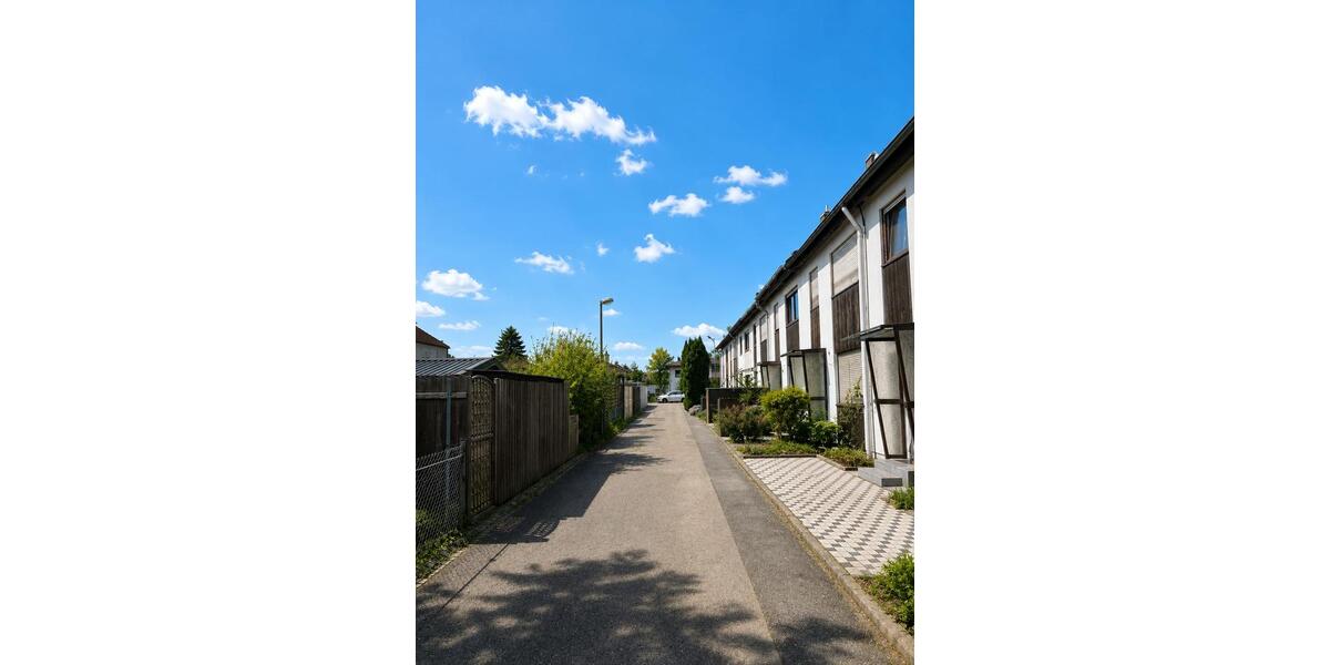 Reihenhaus Augsburg Bergheim - 6 Zimmer, 131 m&sup2;, 739.000&euro; | Angebot:27156519