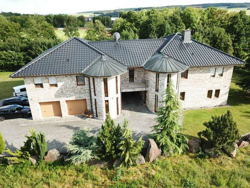 Haus zum Kaufen in Katzenelnbogen 1.600.000 € 312 m²