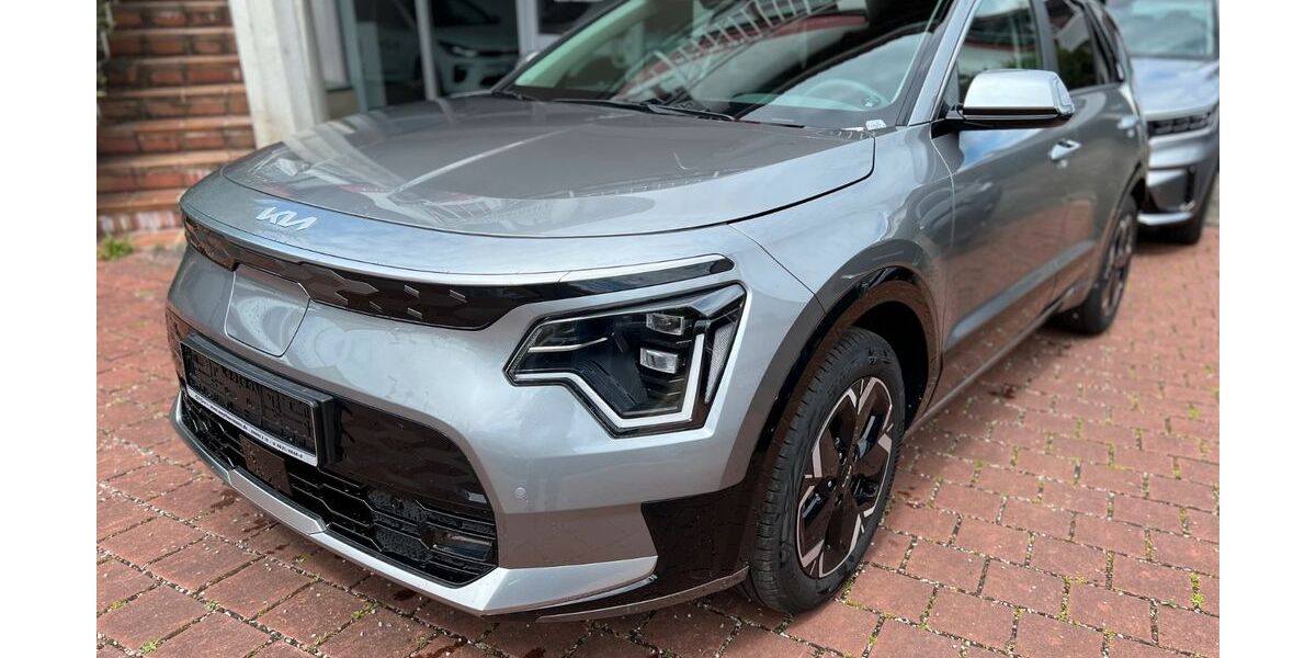 Kia Niro 24.580 km 27.590 &euro; Diedorf / Augsburg 86420