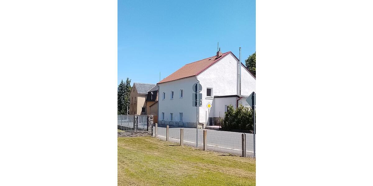 Einfamilienhaus Treuen - 6 Zimmer, 160 m&sup2;, 170.000&euro; | Angebot:26973347