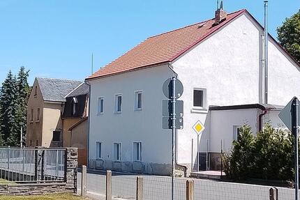 Haus Treuen - 6 Zimmer, 160 m&sup2;, 170.000&euro; | Angebot:26973347
