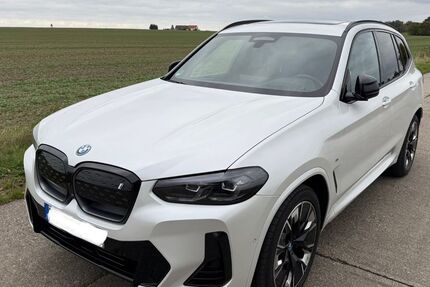 BMW iX3 36.578 km 46.900 € Trossin 04880