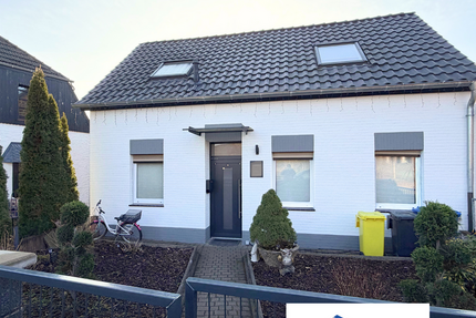 Haus Schwalmtal - 4 Zimmer, 141 m&sup2;, 385.000&euro; | Angebot:24641271