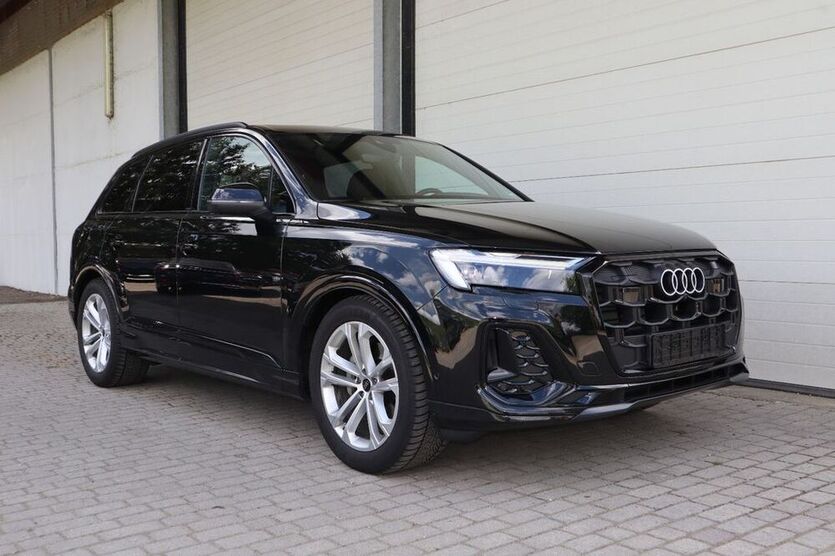Q7
