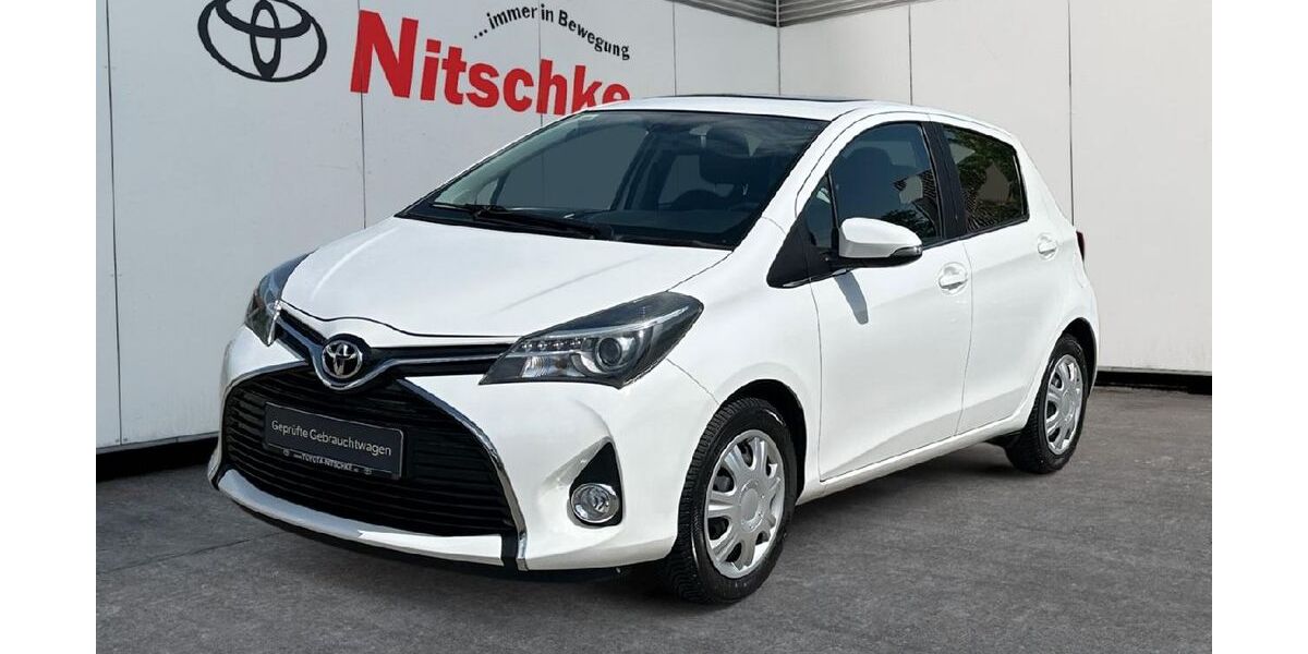 Toyota Yaris 108.911 km 10.990 &euro; Rheine 48432