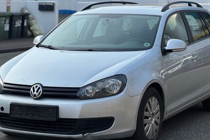 VW Golf 230.000 km 4.500 &euro; Emmendingen 79312
