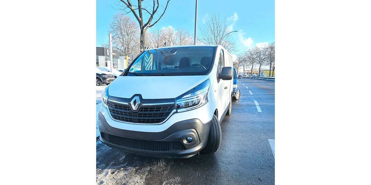 Renault Trafic 59.998 km 22.999 &euro; Stahnsdorf 14532