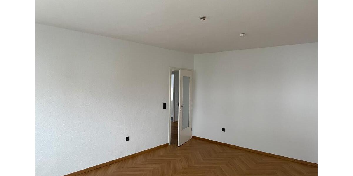 Erdgeschoßwohnung Hessisch Lichtenau - 2 Zimmer, 82 m&sup2;, 750&euro; | Angebot:26387624