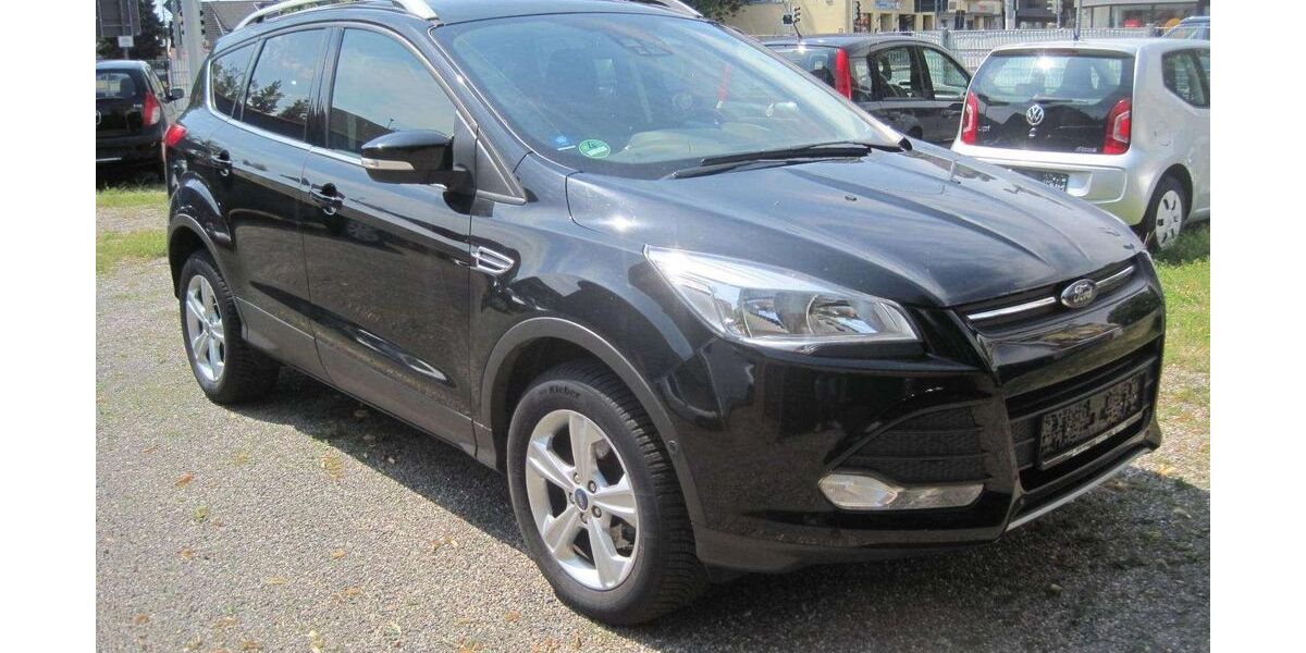 Ford Kuga 107.500 km 8.950 &euro; Lehrte 31275