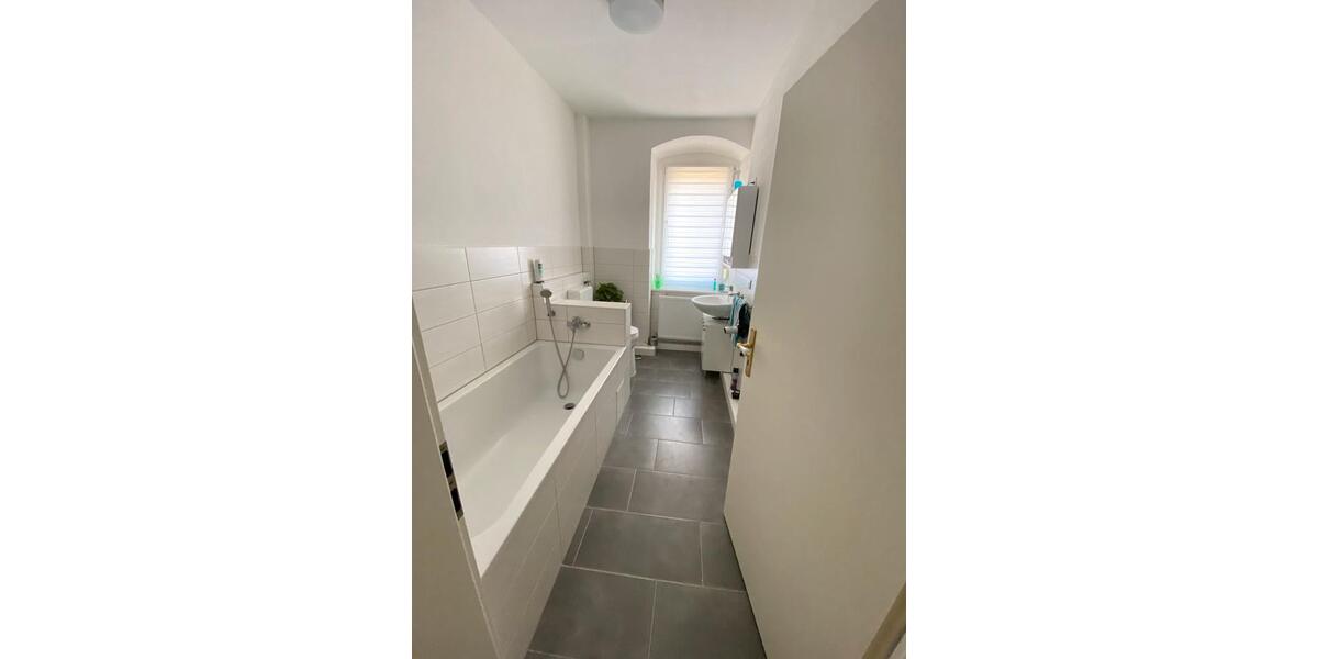 Bauernhaus, Landhaus Eisleben (Lutherstadt) - 9 Zimmer, 173 m&sup2;, 135.000&euro; | Angebot:27091649