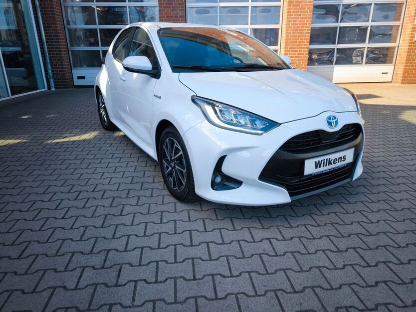 Yaris