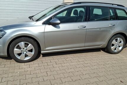 VW Golf 148.600 km 9.500 &euro; Hüttlingen 73460