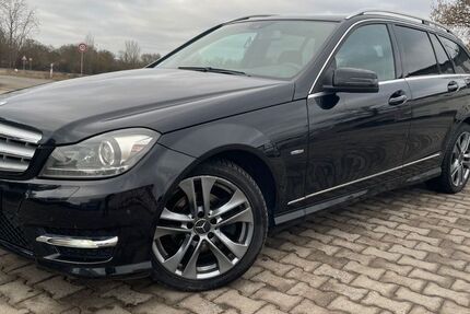 Mercedes-Benz C 250 318.000 km 7.999 &euro; Hattersheim am Main 65795