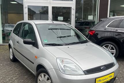 Ford Fiesta 72.978 km 2.990 &euro; Neunkirchen 57290