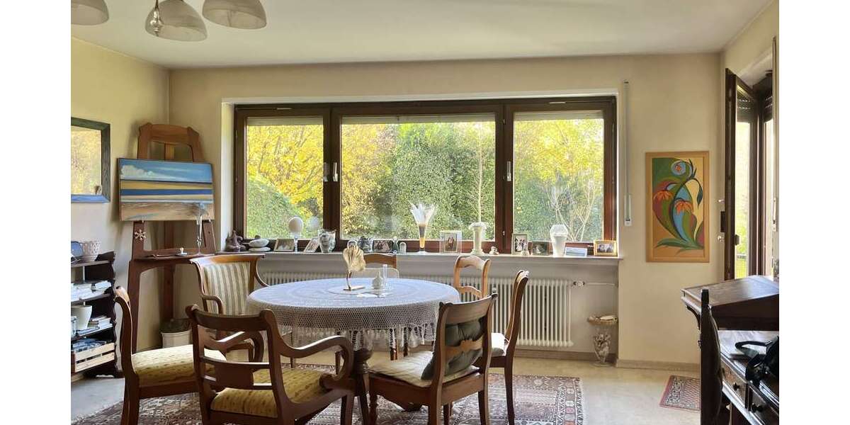 Etagenwohnung Friedrichsdorf - 3 Zimmer, 90 m&sup2;, 280.000&euro; | Angebot:26912813