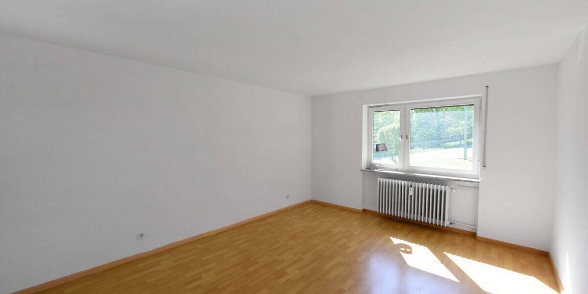 Etagenwohnung Wehr - 4 Zimmer, 85 m&sup2;, 165.000&euro; | Angebot:26732280