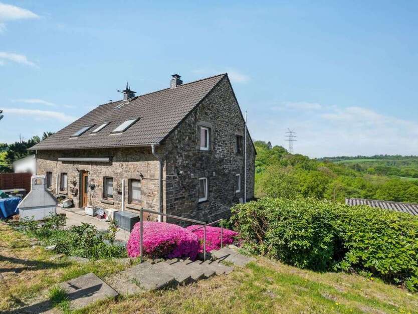 Haus zum Kaufen in Essen 1.150.000 € 219 m²