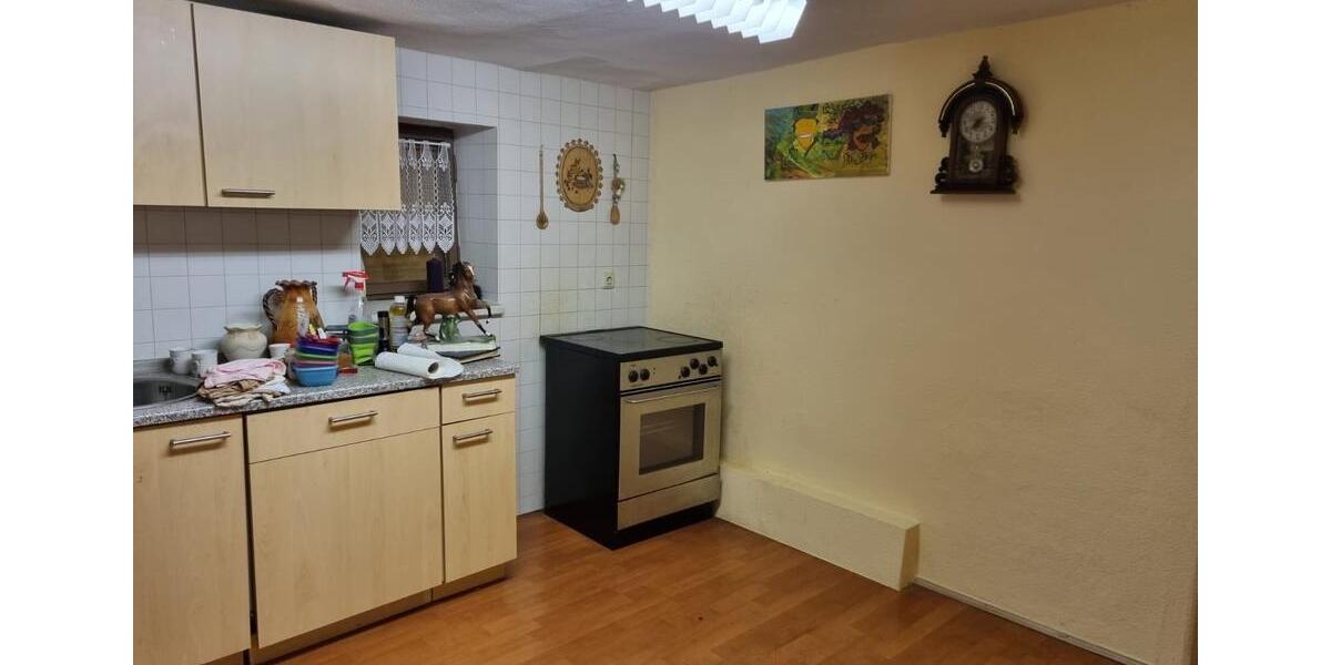 Bauernhaus, Landhaus Steinbach-Hallenberg Hallenberg - 6 Zimmer, 120 m&sup2;, 45.000&euro; | Angebot:26588189