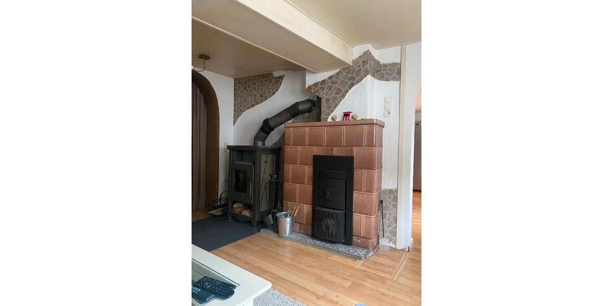 Einfamilienhaus Heppenheim (Bergstraße) - 6 Zimmer, 142 m&sup2;, 280.000&euro; | Angebot:26442308