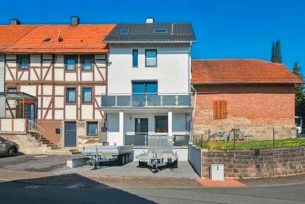 Haus Schauenburg - 8 Zimmer, 260 m&sup2;, 390.000&euro; | Angebot:25104562