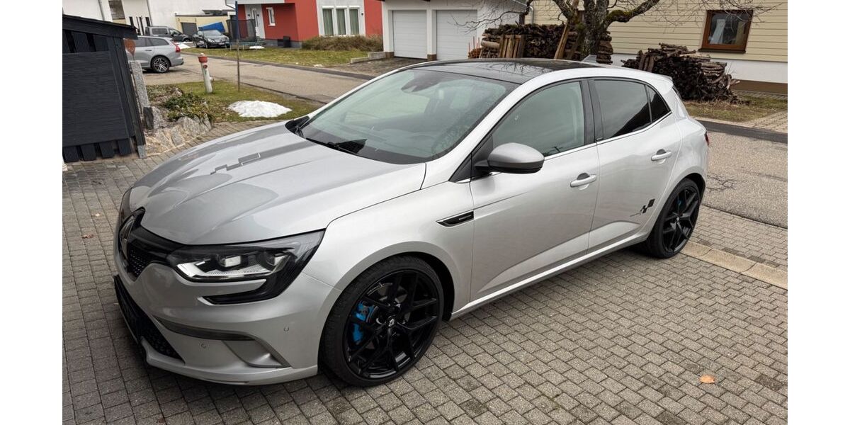 Renault Megane 99.066 km 15.000 &euro; Rickenbach 79736