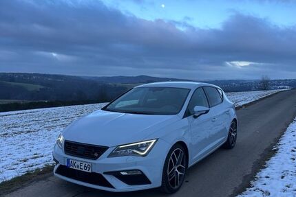 Seat Leon 74.500 km 14.500 &euro; Etzbach 57539