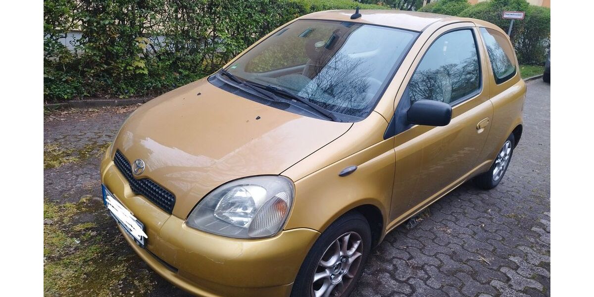 Toyota Yaris 200.000 km 1.990 &euro; Eschborn 65760