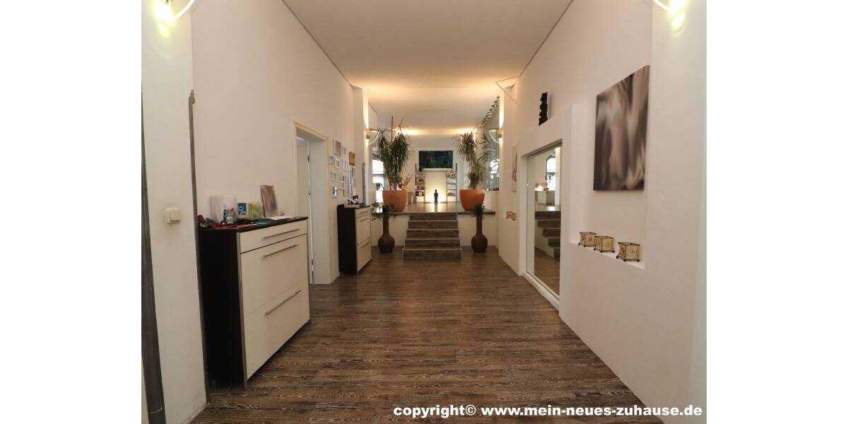 Etagenwohnung Heidenau - 4 Zimmer, 262 m&sup2;, 390.000&euro; | Angebot:26155475