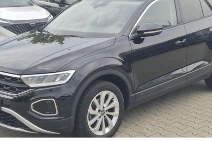 VW T-Roc 27.000 km 21.690 &euro; Tüßling 84577