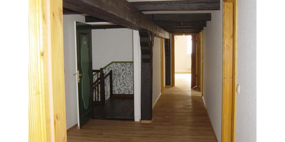 modernisierte Altbauwohnung in bester Innenstadtlage 3 zimmer