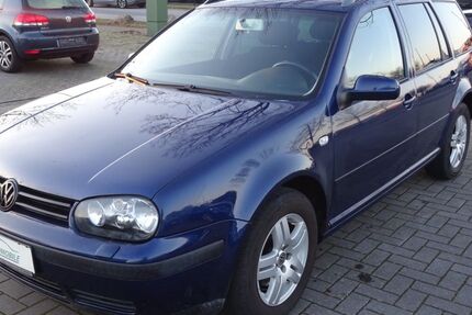 VW Golf 220.000 km 3.280 &euro; Achim 28832
