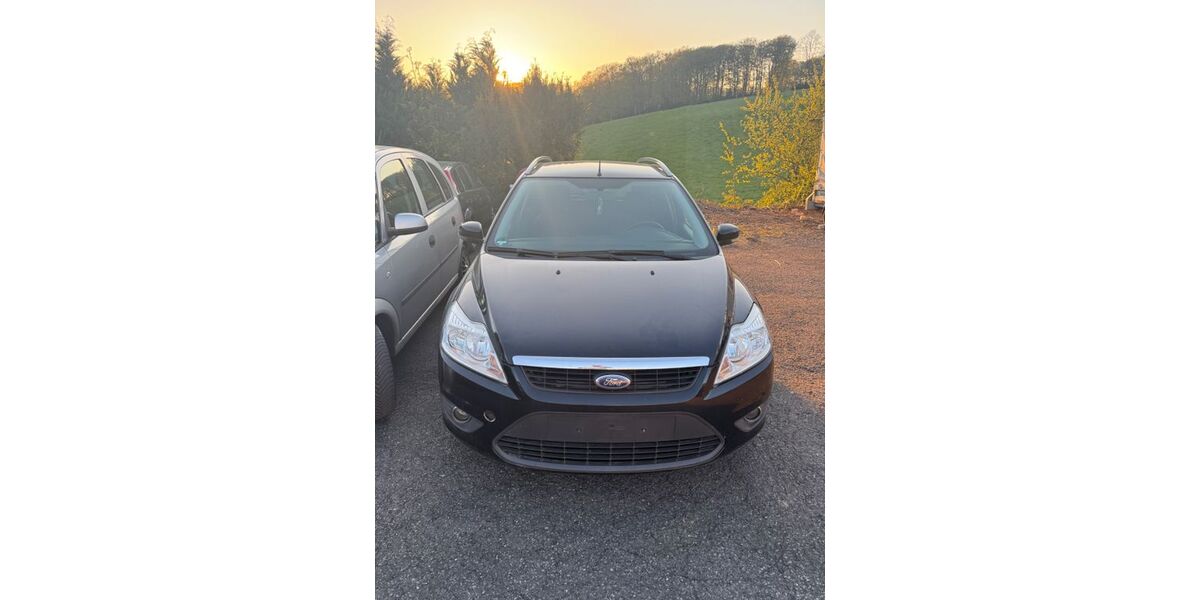 Ford Focus 144.000 km 950 &euro; Wipperfürth 51688