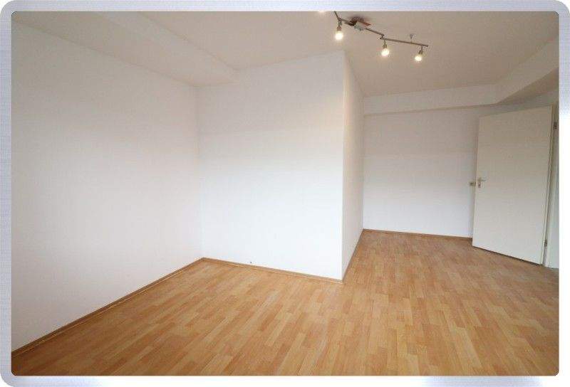 *** Gewerbeimmobilie mit vielseitigen Wohn- und anderen Nutzungsmöglichkeiten*** 1 zimmer