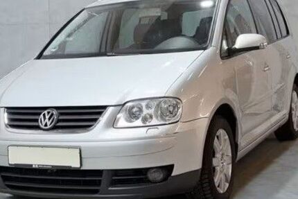 VW Touran 174.000 km 3.300 &euro; Erfurt 99091