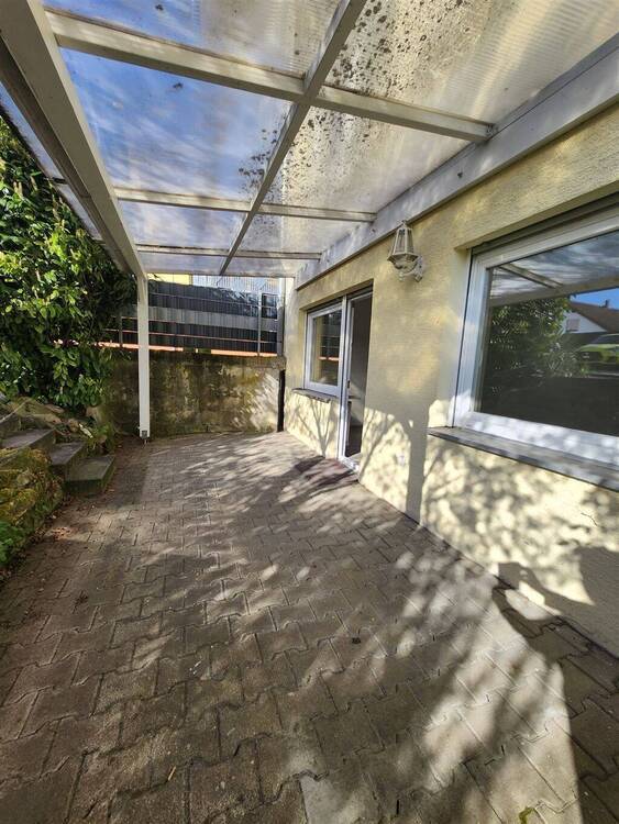 2 Zimmer Terrassenwohnung in Stadtnähe