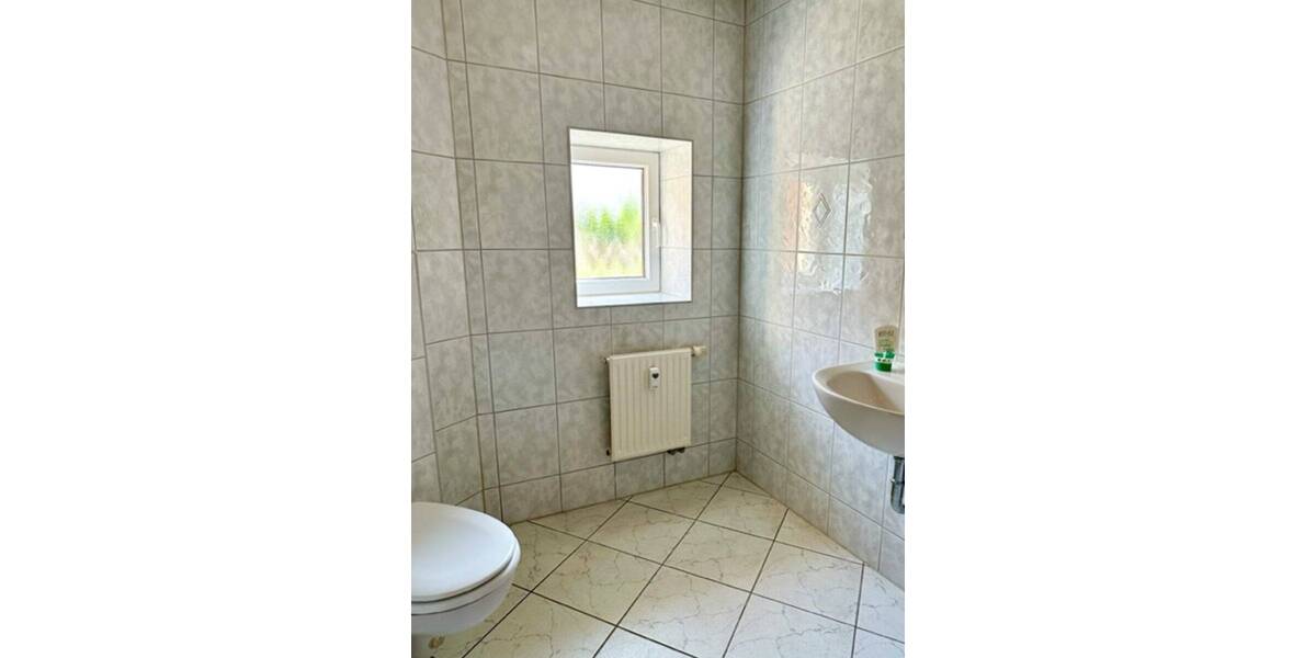 Gewerbeobjekt Geyer - 2 Zimmer, 80 m&sup2;, 300&euro; | Angebot:25744558