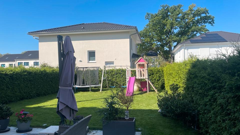 Doppelhaushälfte Kleinmachnow - 5 Zimmer, 165 m&sup2;, 4.300&euro; | Angebot:26024786
