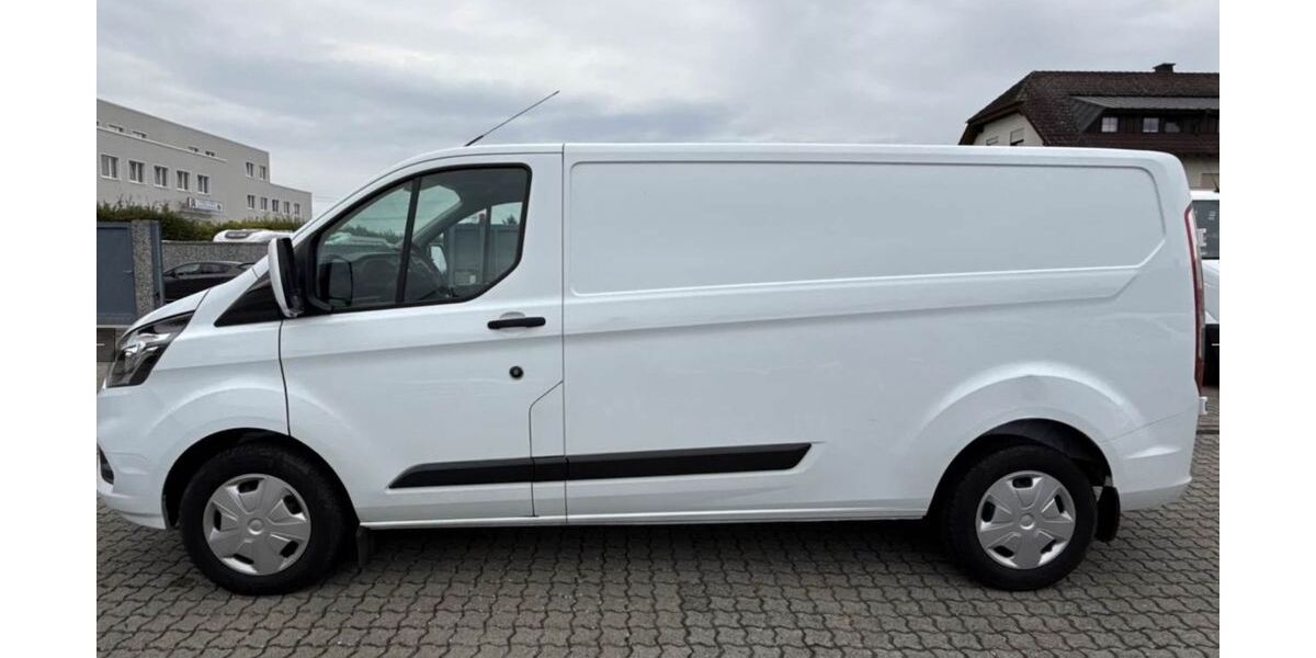 Ford Transit Custom 59.000 km 19.690 € München 81541