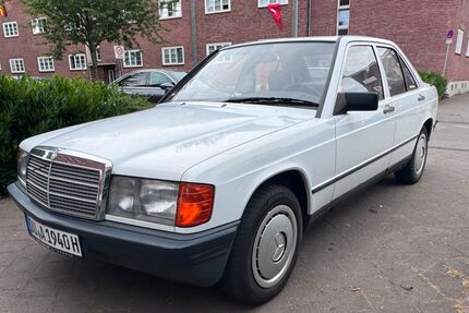 Mercedes-Benz 190 121.885 km 4.999 &euro; Duisburg 47167