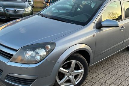 Opel Astra 192.000 km 1.990 &euro; Lennestadt (Meggen)…. 57368