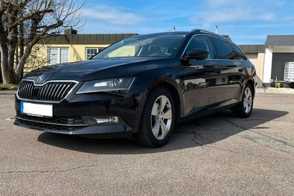 Skoda Superb 111.700 km 16.999 &euro; Finsing 85464