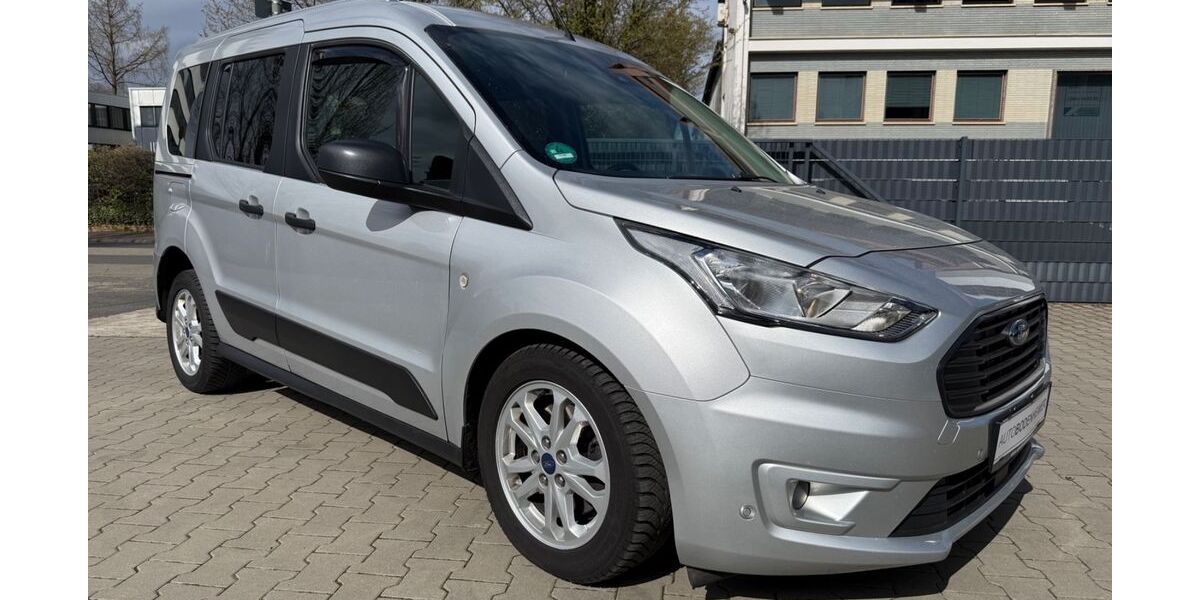Ford Tourneo Connect 150.945 km 11.300 &euro; Frankfurt am Main / Bergen-Enkheim 60388