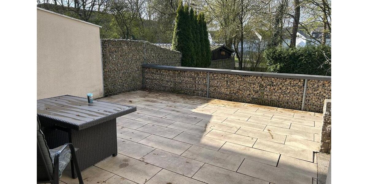 Erdgeschoßwohnung Arnsberg Rusch - 3 Zimmer, 147 m&sup2;, 1.300&euro; | Angebot:26019154