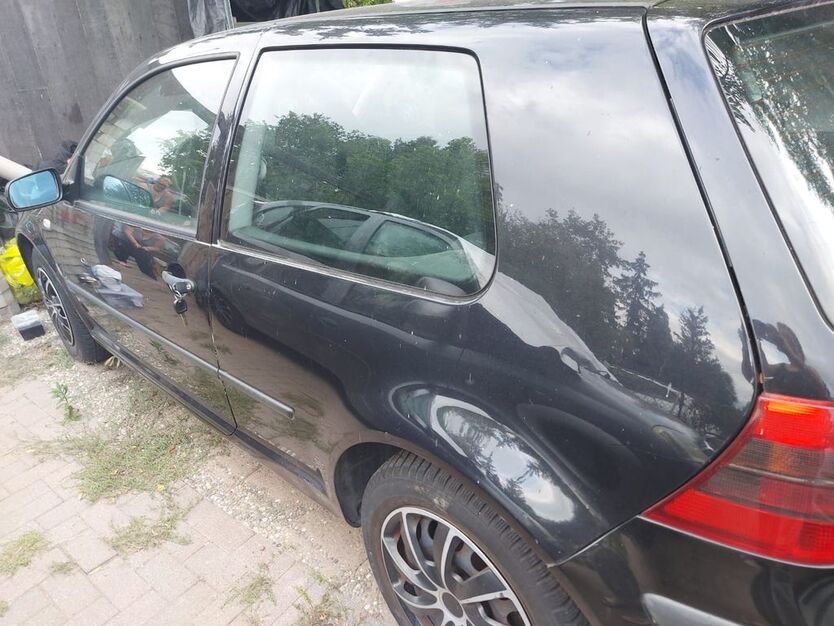VW Golf 230.000 km 700 € Neidenfels 67468