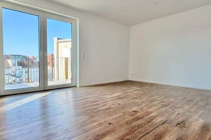 Wohnung Falkensee - 4 Zimmer, 111 m&sup2;, 1.350&euro; | Angebot:25611465