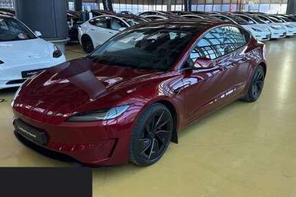 Tesla Model 3 9.955 km 54.800 &euro; Hanau 63457