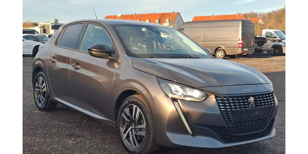 Peugeot 208 131.000 km 8.999 &euro; Berlin 15831
