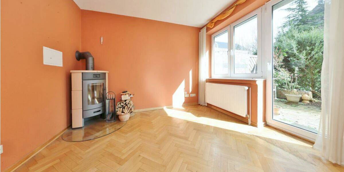 Doppelhaushälfte Wilhelmshaven Innenstadt - 5 Zimmer, 93 m&sup2;, 260.000&euro; | Angebot:26825657