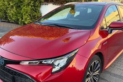 Toyota Corolla 157.742 km 13.990 &euro; Dietzenbach 63128