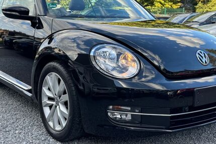 VW Beetle 113.000 km 8.900 &euro; Aachen 52080